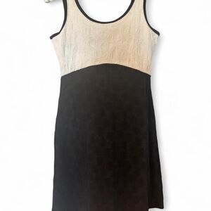 Body Action Design Medium Floral White and Black Mini Dress